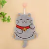 Venta al por mayor del fabricante Toalla de mano Gato de la Suerte Terciopelo de Coral Estilo Dibujos Animados Toalla para colgar Cocina Baño Toalla para Niños Suave
