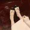 Zapatos Mary Jane para Mujer 2026 Otoño Nuevos Planos Retro Antideslizantes Camelia Zapatos de Vestir Pequeños de Cuero