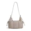Bolso cruzado para mujer Bolso cruzado personalizado para mujer Cartera pequeña tipo pez globo para uso diario Bolso hobo suave y lindo Correa de hombro ajustable