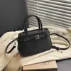 Bolsa de Mão Estilo Western Retrô de Nicho Novo Estilo Inverno 2025 Bolsa Transversal Personalizada Bolsa de Ombro Fashion Simples Tendência