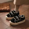 Fábrica de Zapatos Qidan Pantuflas de Algodón de Invierno para Mujer Lindas para el Hogar Antideslizantes de Suela Gruesa Cálidas para Exteriores con Velcro Pantuflas Peludas para Mujer Invierno