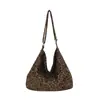 Bolso Tote de Viaje con Estampado de Leopardo Oxígeno para Mujer 2025 Otoño Nuevo de Alta Gama con Personalidad Bolso Cruzado de Hombro Único de Moda