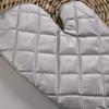 Guantes Aislantes del Calor y Antiescaldaduras para Horno de Microondas con Recubrimiento de Plata, Engrosados y Resistentes a Altas Temperaturas, Adecuados para Hornear, Regalos Promocionales y No Calientes al Tacto