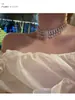 Colar Feminino de Zircônia com Franjas Elegante de Nicho Acessório Curto para o Pescoço Luxo Acessível Novidade 2025