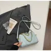 Moda Coreana Bolso Acolchado con Cadena Bolso de Mano para Mujer Primavera 2026 Nuevo Bolso Almohada Bolso Versátil de Hombro Cruzado