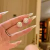 Pendientes de Perla Estilo Coreano Francés Elegante con Cierre de Plata 925 Pendientes de Gama Alta Corazón Flor Pendientes Versátiles para Mujer Venta al por Mayor