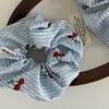 Scrunchie Bordado de Cereja Doce e Fofo, Elástico de Cabelo Elegante e Estiloso para Mulheres