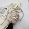 Bolso Cilindro Estampado Rombo para Mujer 2026 Nuevo Estilo Bolso de Mano Versátil para Viajes Cotidianos Bolso Cubo Bolso de Hombro Único Bolso Cruzado