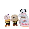 Adorable tocado Snoopy Charlie llavero colgante muñeco de máquina de garra muñeco de peluche juguete adornos para mochila al por mayor