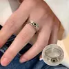Anel Personalizado de Margarida para Mulheres, Moda Retrô, Design Robusto, Anel Aberto Geométrico Criativo Doce e Descolado, Anel para Dedo Indicador Hip-Hop