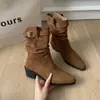 Botas Melard plissadas empilhadas com saltos grossos, camurça adelgaçante, novidade outono/inverno 2026 de salto alto, abaixo do joelho, botas western com fivela de cinto