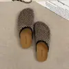 Sandalias de Exterior para Mujer con Pedrería Retro, Suela Gruesa, Punta Cerrada, Slip-On, Novedad Verano 2026, Pantuflas Holgadas Caladas