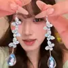 Exquisitos Aretes Largos Florales Estilo Francés para Mujer, Verano Lujo Ligero Estilo Resort de Alta Gama Pinzas para Orejas y Accesorios para Orejas Únicos y Hermosos