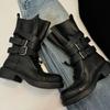Novas Botas de Motocicleta de Cano Alto da Miu para Mulheres com Saltos Grossos, Detalhes de Fivelas, Solas Grossas, Botas Longas de Montaria Ocidentais Cowboy Vintage Desgastadas