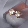 925 brincos de agulha de prata adequados para brincos de pétala de flor de quatro folhas Super fada Mori opala brincos nicho design sentido all-matching