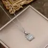 Bolso de lujo de nicho con letra H con collar completo de titanio y acero con diamantes para mujer, cadena para la clavícula moderna y elegante, accesorios de alta gama al por mayor