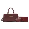 Bolsa Feminina 2025 Nova Bolsa Tendência de Alto Padrão Bolsa de Ombro Transversal Feminina Leve de Luxo Versátil Conjunto de Três Peças Bolsa para Sogra