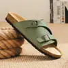 Zapatos Birkenstock para mujer 2026 nuevo verano doble hebilla una correa chanclas suela de corcho antideslizantes sandalias de exterior zapatos de hombre sin cordones