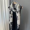 Nuevo 2024 130 Cuadrado Grande Bufanda Chal Exterior de Algodón y Lino con Estampado de Hojas para Mujer Protección de Cuello Baotou