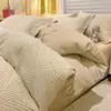 Juego de cuatro piezas engrosado de algodón 100% para otoño e invierno, estampado de algodón puro, amigable con la piel y suave, sábana, funda de edredón, juego de tres piezas para dormitorio, sábana ajustable