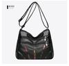 Nova Bolsa Feminina 2023 Pequena Quadrada Transversal de Ombro Bolsa Pequena da Amazon Couro Macio Lavado Bolsa Feminina Versátil Tendência