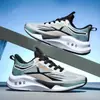 Zapatos de Hombre Primavera y Verano Nuevo Estilo Malla Ultraligeros Zapatos para Correr Zapatos Deportivos Transpirables Amortiguadores Suela Suave Zapatos para Estudiantes Ligeros Zapatos para Correr