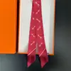 Bufanda de corbata estampada delgada de nuevo estilo para mujer, bufanda larga estrecha de seda estilo coreano para combinar con camisas, accesorio envolvente de moda