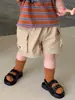 Conjunto de Ropa Guapo para Bebé Niño: Conjunto de Dos Piezas para Niños: Top Holgado de Manga Corta a Rayas y Pantalones Cargo Versátiles, Atuendo de Moda para Niños