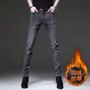 Jeans negros de otoño e invierno italianos para hombre, forro polar, corte slim, skinny, elásticos, engrosados, cálidos, pantalones largos casuales