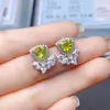 Venta al por mayor de fábrica Populares Pendientes de Peridoto Natural Plata S925 Incrustados Piedra Principal 5*5 Joyería de Lujo Venta Directa de Fábrica
