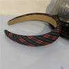 Niche Design Sense Retro Xadrez Temperamento Artístico Headband Feminino Internet Celebridade All-match Coreano Cranial Top Headband Acessórios para Cabelo