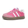 Zapatos para Niña 2026 Primavera y Otoño Nuevo Estilo Zapatos de Entrenamiento Alemanes para Niños Suela Suave Antideslizantes Zapatos de Tabla para Niña Pequeña Zapatos Deportivos para Estudiante
