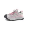 Zapatillas deportivas para niños, zapatillas estilo papá para niños, nuevo diseño versátil de malla 2026 con hebilla giratoria, zapatos anti-golpes para senderismo y running para niñas