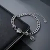 Pulsera Colgante de Salud en Forma de Corazón para Hombres, Estilo Hip-Hop Moderno y Sencillo, Accesorio de Lujo Ligero de Moda de Gama Alta para Mujeres