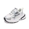 Zapatos Nuevos para Papá para Niños y Niñas Primavera y Otoño 2026, Tenis de Malla Estilo Harajuku para Bebés y Niños, Zapatos para Correr en Stock