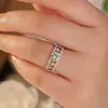 Anillo Anti-Moissanita con Diseño Hueco de Gota de Rocío, Sensación de Alta Gama, Lujo de Nicho, Completamente Incrustado de Diamantes, Anillo Chapado en Oro Blanco, Venta Directa del Fabricante