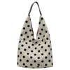 Nova Coleção de Primavera Estilo Coreano Bolsa de Bolinhas de Um Ombro Lona Feminina Grande Capacidade Bolsa Tote para o Dia a Dia Simples Moda Versátil Casual