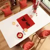 2025 Novo Jogo Americano Nova Toalha de Mesa de Ano Novo Impermeável à Prova de Óleo Resistente ao Calor Lavável Jogo Americano para Mesa de Jantar Sala de Estar Tapete Protetor para Mesa de Centro Vermelha