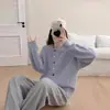 Cardigan Suéter Elegante Colorido com Botões e Gola Redonda para Mulheres, Caimento Solto, Rejuvenescedor, Peça de Outerwear, Cardigan de Tricô, Engrossado para Outono e Inverno