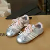 Zapatillas de Moda para Niñas con Lazo 2026 Primavera Nueva Moda Versátiles de Suela Blanda para Exteriores Casuales para Niños
