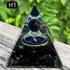Pirâmide de bola de cristal natural de 8cm Ornamento de mesa de escritório europeu e americano Artesanato de pirâmide de resina para yoga e meditação
