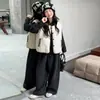 Conjunto de Tres Piezas con Sudadera sin Mangas para Niñas Estilo Otoño e Invierno Conjunto Engrosado Ropa Nueva Acolchada de Algodón Ropa de Invierno para Niños Niñas Niños Grandes Moderno