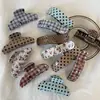 Pinza de cocodrilo vintage con estampado floral de lunares para niñas, pinza de garra versátil con estampado de cuadros dulces, leopardo japonés y coreano para el uso diario