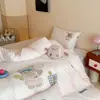 Estilo Coreano Lindo Juego de Cuatro Piezas de Algodón Puro 100S Cepillado con Bordado de Aplicación para Niñas Otoño/Invierno Funda de Edredón de Algodón Puro Sábana Bajera Ropa de Cama