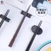 Palillos de Hotel Estilo Japonés al por Mayor Aleación Antideslizantes Resistentes al Moho Resistentes a Altas Temperaturas Alambre Retorcido Punta Afilada Juego de 10 Pares Palillos de Vajilla