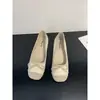 Zapatos de mujer para aumentar la altura, nuevos bailarinas de estilo francés otoño 2026 para combinar con faldas