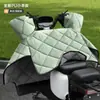 Cubierta de Parabrisas para Coche Eléctrico Invierno Forrada de Felpa Engrosada Batería Motocicleta Impermeable a Prueba de Viento Invierno Tranvía Cubierta Cálida a Prueba de Viento