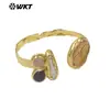 Mpb139 Colgante Exquisito y Único de Concha de Flor, Piedra Preciosa, Perla, Latón Chapado en Oro de 18K, Pulsera Abierta, Accesorios para Mujer