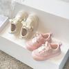 Zapatillas de deporte para niñas, primavera y otoño 2024, nuevas zapatillas de estilo occidental para niños, zapatillas de suela suave, color rosa, informales, combinables.