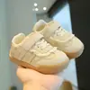 Zapatos Deportivos Infantiles 2026 Otoño Nueva Llegada Zapatos Forrest Gump Zapatos de Malla para Niños Zapatos para Caminar para Bebés Pequeños Zapatos para Niñas